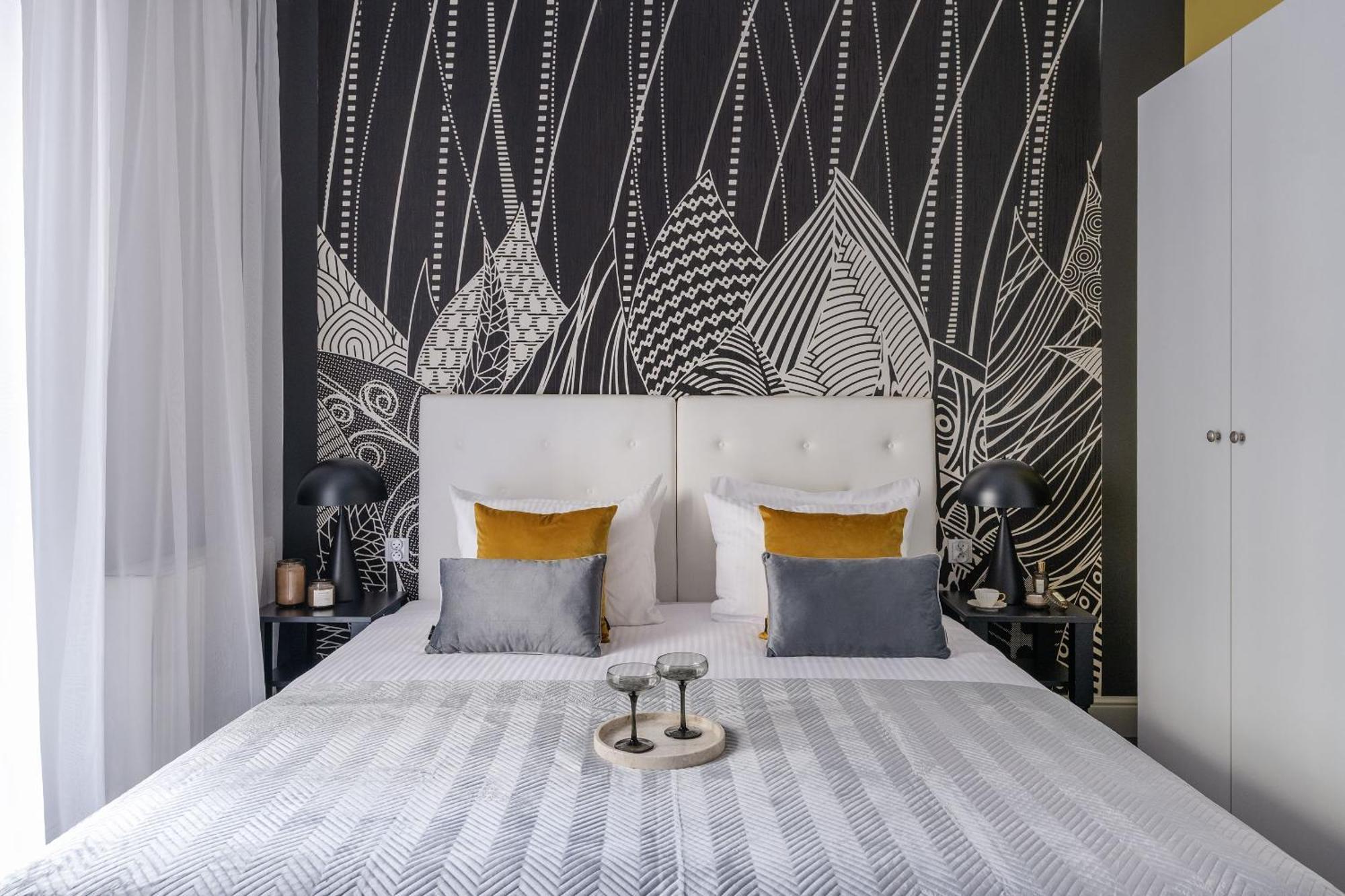 Aparthotel District17 - Loftaffair Collection Krakau Exterior foto